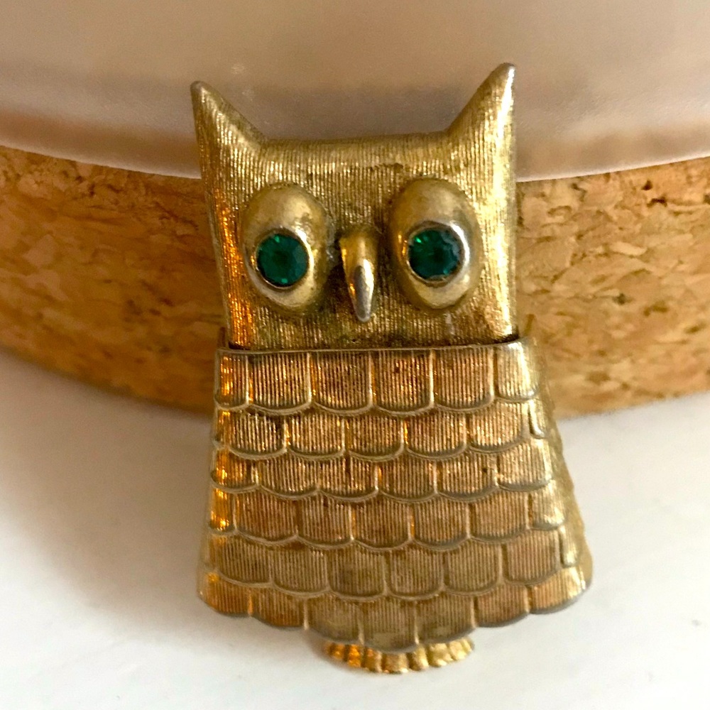 Vintage Avon owl perfume brooch pin.